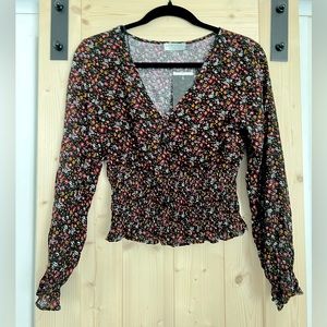 NWT Paper Crane Smocked Floral Crop Shirt (XS/S)